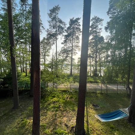 Domek Letniskowy Nad Jeziorem, Las, Mazury Wiartel Maly Exteriér fotografie